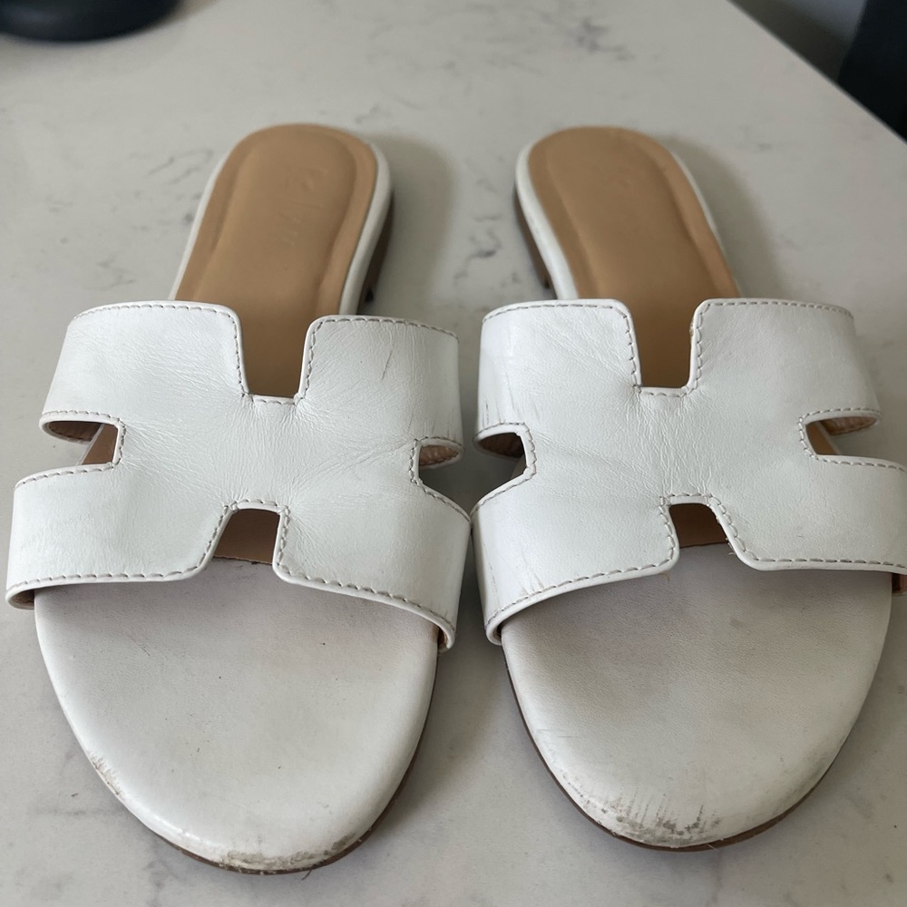 Tuckernuck French Sole White Alibi Sandals - Picture 5 of 5